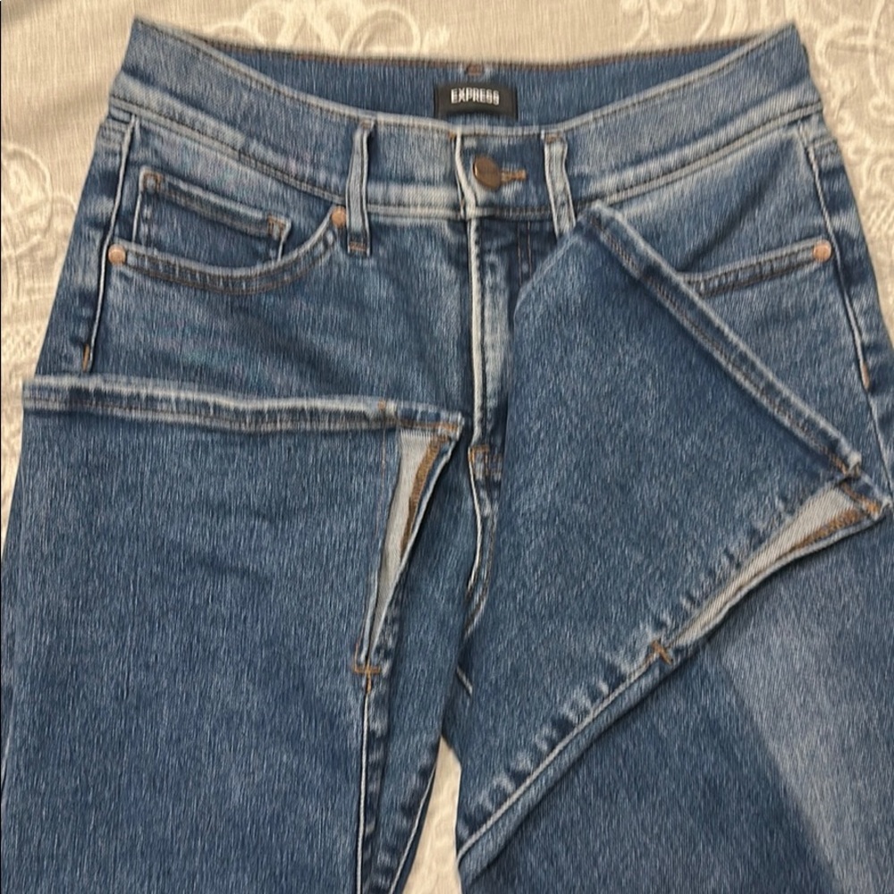 Express Jeans! - Picture 4 of 4